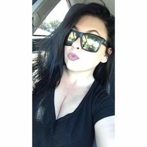 Meet your Posher, Marlana